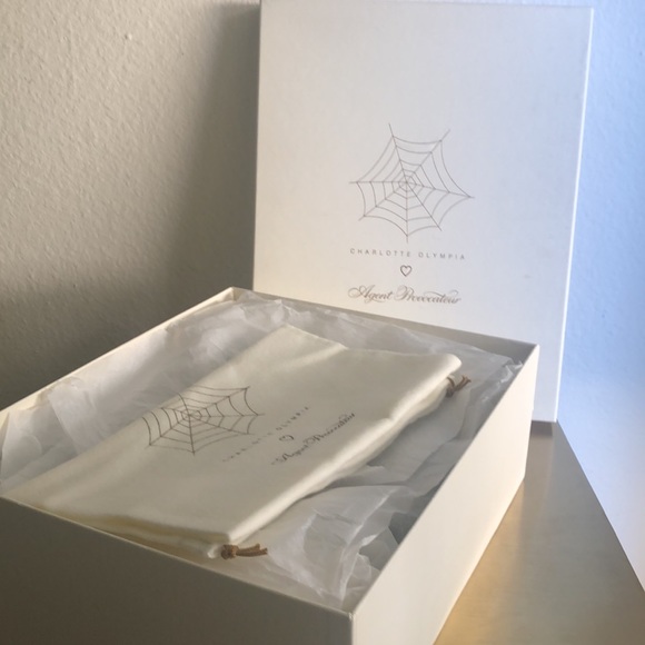 More is More boot - Picture 10 of 16